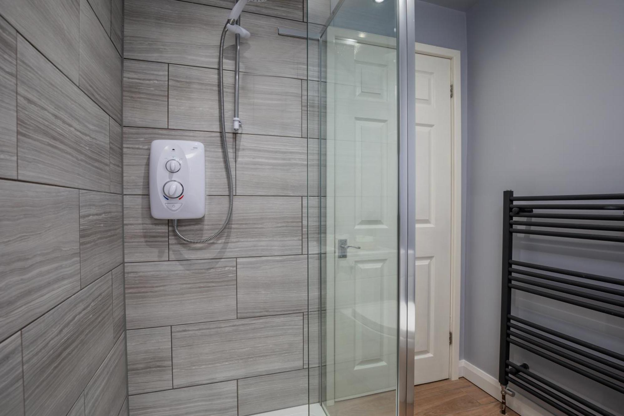Serenity Guest House Скарборо Екстер'єр фото